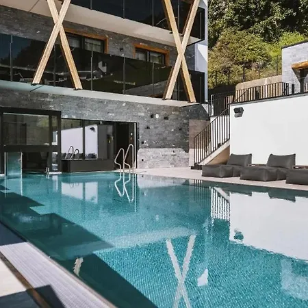 Διαμέρισμα Glemm 4br Penthouse -pool&spa - What'app - 0034-635-520-036 - For Reservations!! *