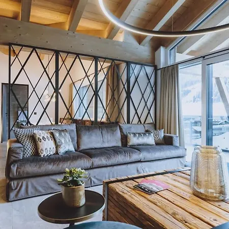 Appartement Glemm 4br Penthouse -pool&spa - What'app - 0034-635-520-036 - For Reservations!!